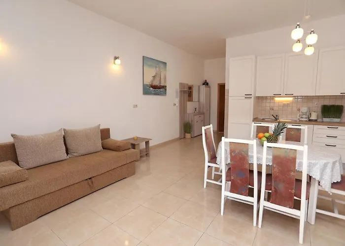Apartment Kuzmanic *